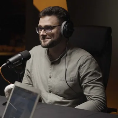 Artem Besedin