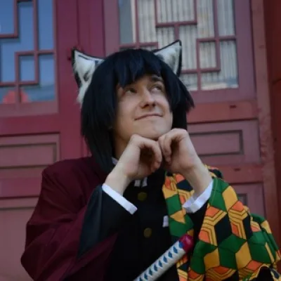 Enesqwi cosplay