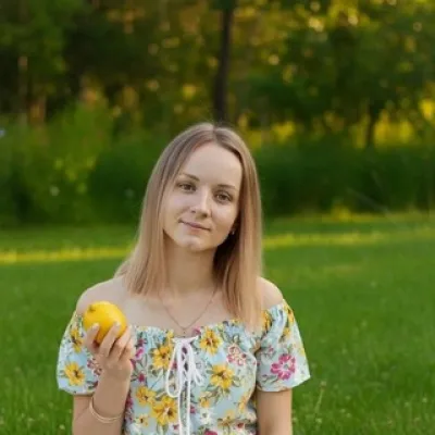 Анастасия🍋 (копирайтер, ассистент)