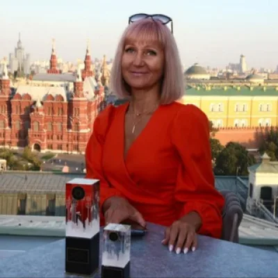 Светлана Назароаа Руковолитель Премии "Золотой Фотон.Выбор умного города."