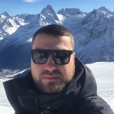 Алексей Винокуров