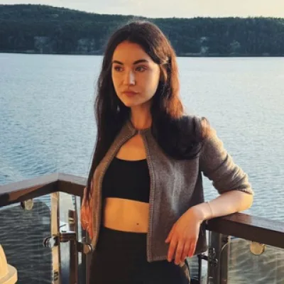 Оля Алашеева