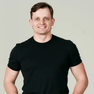 Илья Павличенко