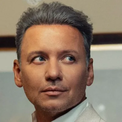 АЛЕКСАНДР ОЛЕШКО