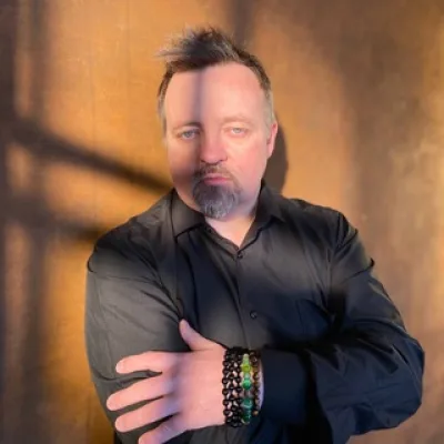 AlexSerferWriter