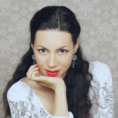 Женя Антропова