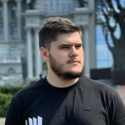 Олег Горшков️️