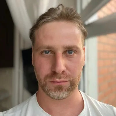 Дмитрий Захаров