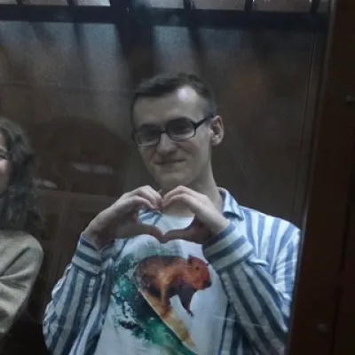 Свободу Павлу Синельникову