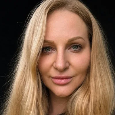 Яна Сергеева