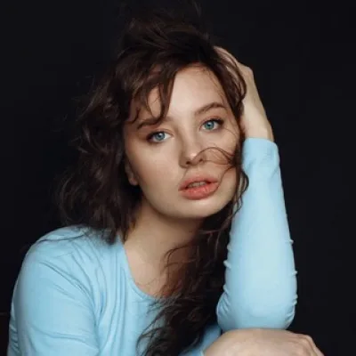 Полина Новик