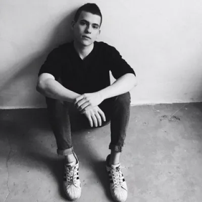 Даниил Бобров
