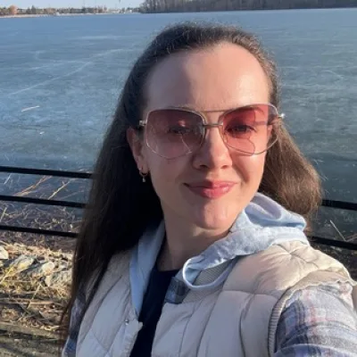 Арина Семенова