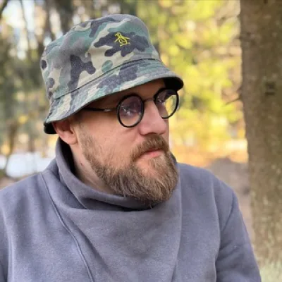 Влад Б