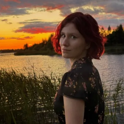 полина