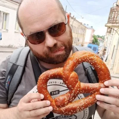 Евгений Зиновьев