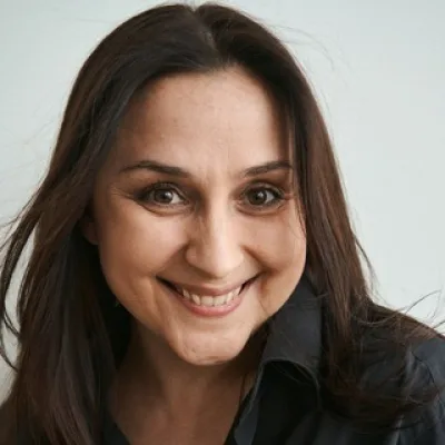 MИТИНА