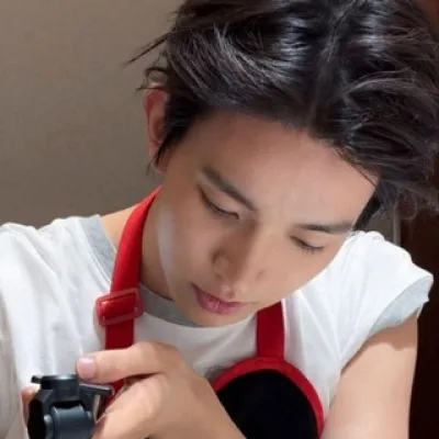 evan ⋆ lee hee ⁷