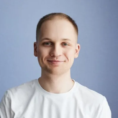 Илья Хозов