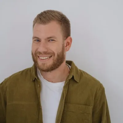 Дмитрий Колобов