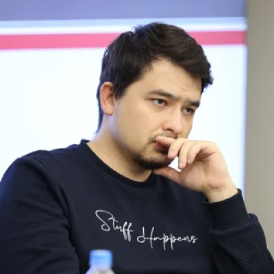 Ruslan R