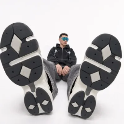 Polyharm