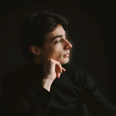 Александр Свинцов